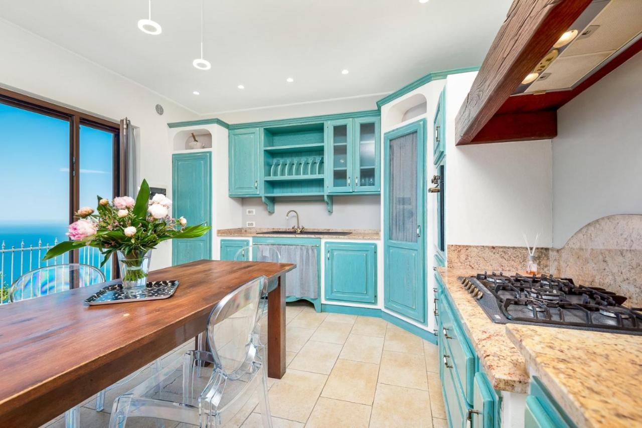 Orizzonte Damare Appartement Volastra Buitenkant foto
