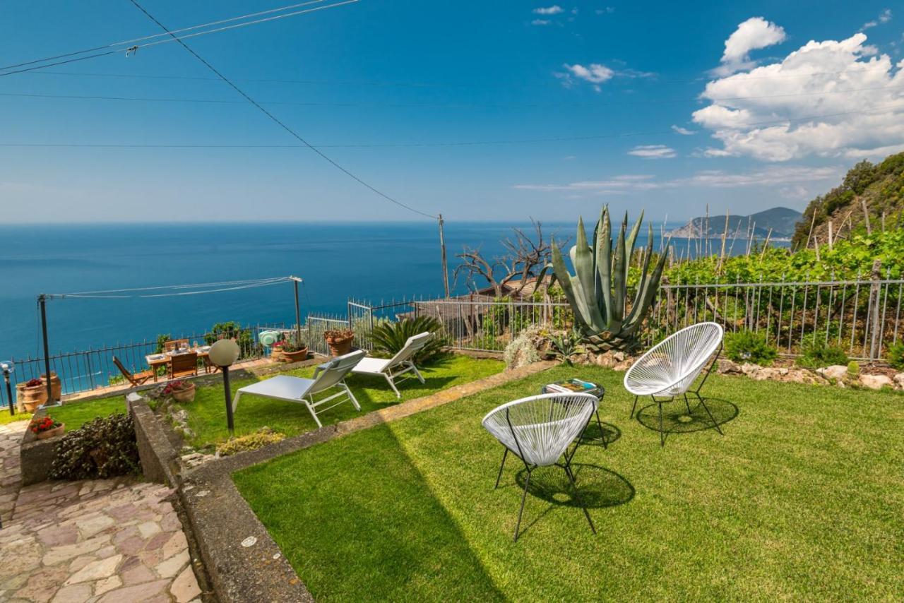 Orizzonte Damare Appartement Volastra Buitenkant foto